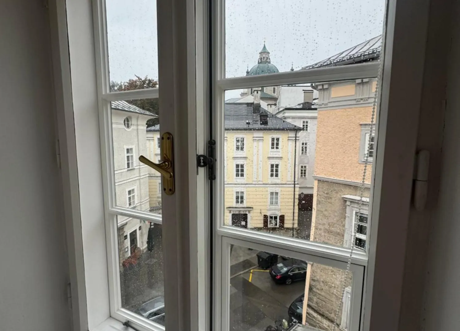 Homestay Guesthouse Mozart - Apartment House Salzburg Austria