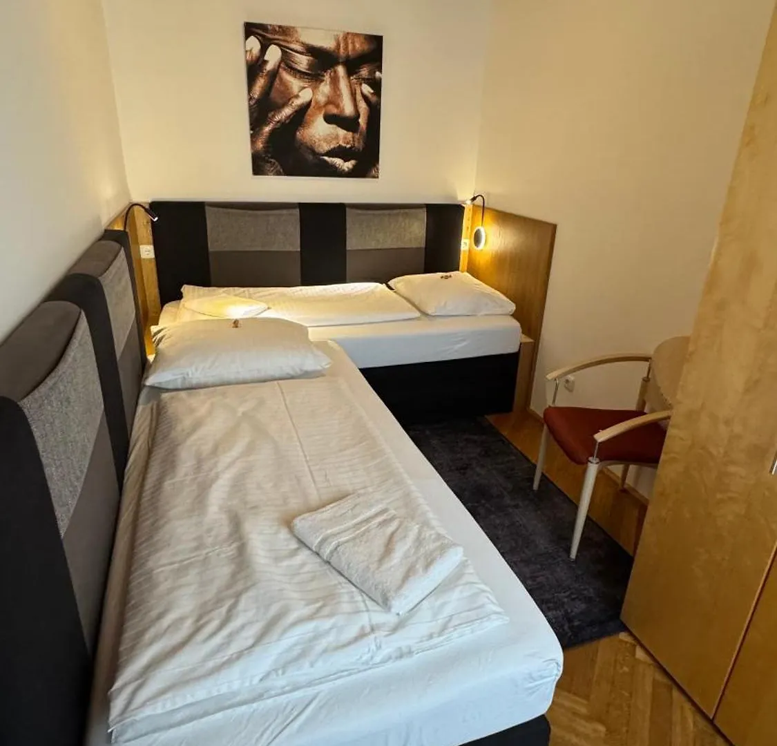 Homestay szállás Guesthouse Mozart - Apartment House Salzburg